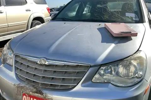 Photo of 2010 Chrysler Sebring