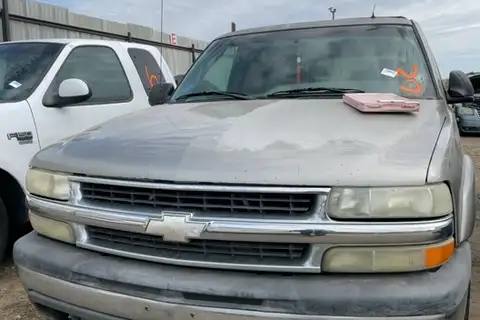 Photo of 2002 Chevrolet Tahoe