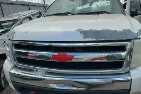Photo of 2009 Chevrolet Silverado