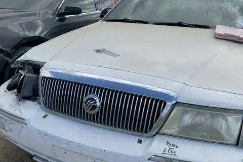 Photo of 2003 Mercury Grand Marquis