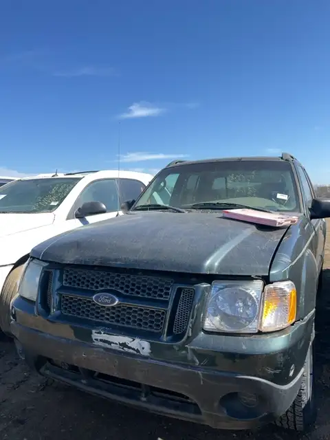 Photo of 2004 Ford Explorer Sport Trac