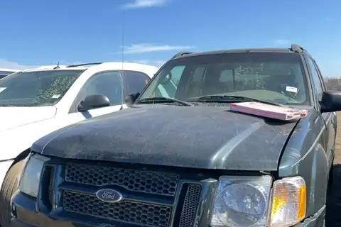 Photo of 2004 Ford Explorer Sport Trac