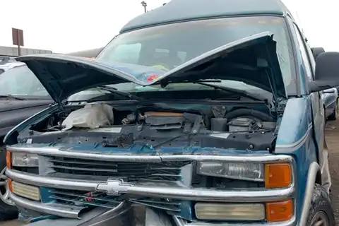 Photo of 1999 Chevrolet Express