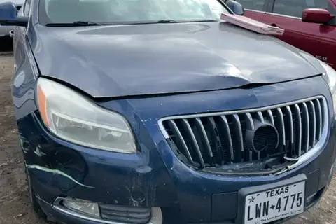 Photo of 2011 Buick Regal