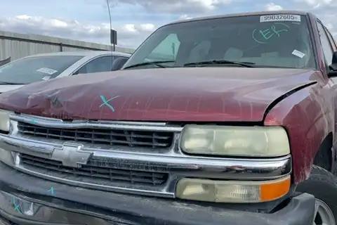 Photo of 2003 Chevrolet Suburban