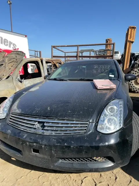 Photo of 2004 Infiniti G35