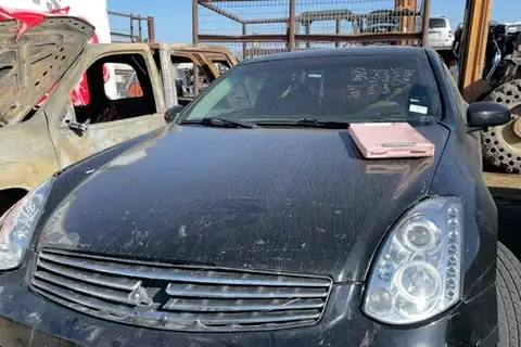 Photo of 2004 Infiniti G35