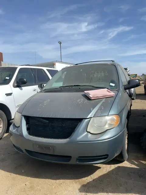Photo of 2006 Chrysler Town & Country