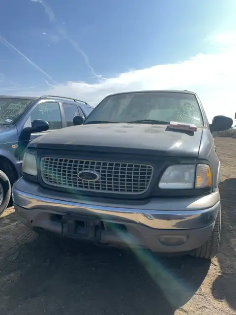 Photo of 2000 Ford Expedition