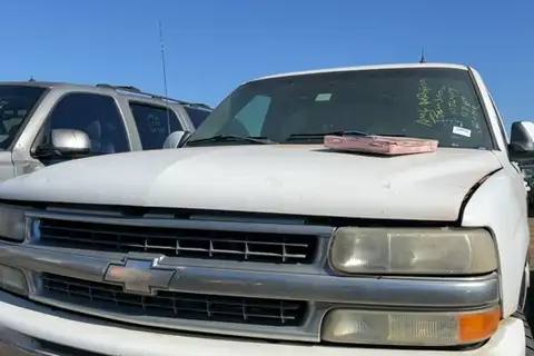 Photo of 2002 Chevrolet Tahoe