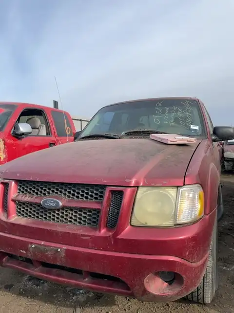 Photo of 2004 Ford Explorer Sport Trac