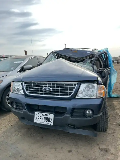 Photo of 2003 Ford Explorer