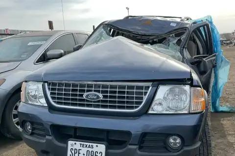 Photo of 2003 Ford Explorer