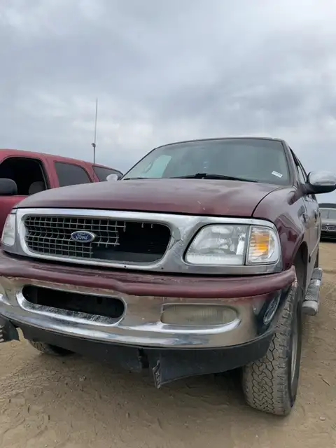 Photo of 1998 Ford Expedition