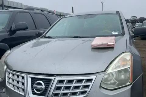 Photo of 2010 Nissan Rogue
