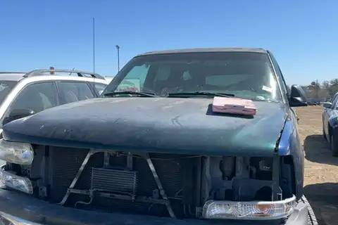 Photo of 2002 Chevrolet Tahoe