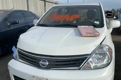 Photo of 2012 Nissan Versa