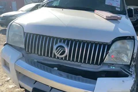 Photo of 2008 Mercury Mountaineer