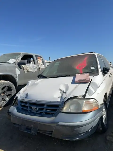 Photo of 2000 Ford Windstar