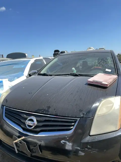 Photo of 2011 Nissan Sentra