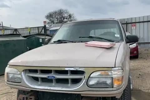 Photo of 1997 Ford Explorer