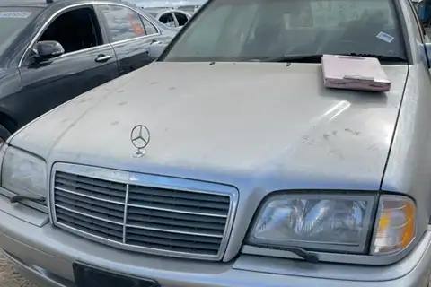 Photo of 2000 Mercedes-Benz C-Class