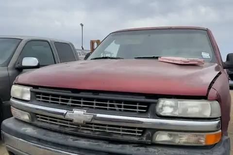 Photo of 2002 Chevrolet Tahoe