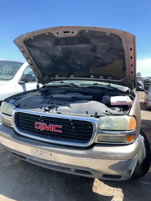 Photo of 2004 Gmc Yukon