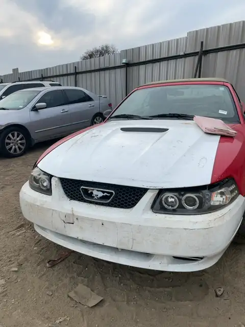 Photo of 2002 Ford Mustang