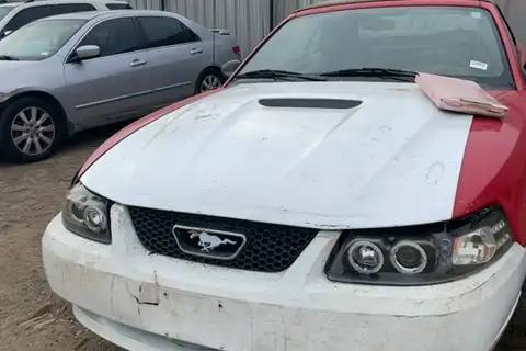 Photo of 2002 Ford Mustang