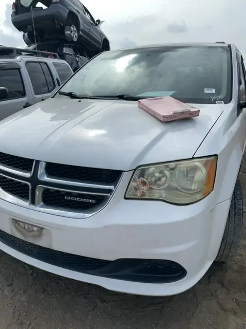 Photo of 2012 Dodge Grand Caravan