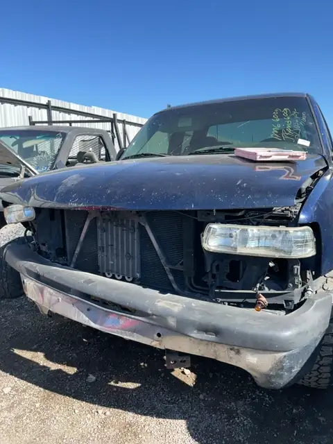Photo of 2002 Chevrolet Silverado