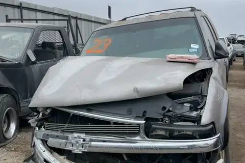 Photo of 2001 Chevrolet Tahoe