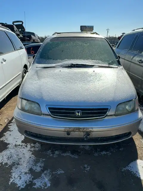 Photo of 1998 Honda Odyssey