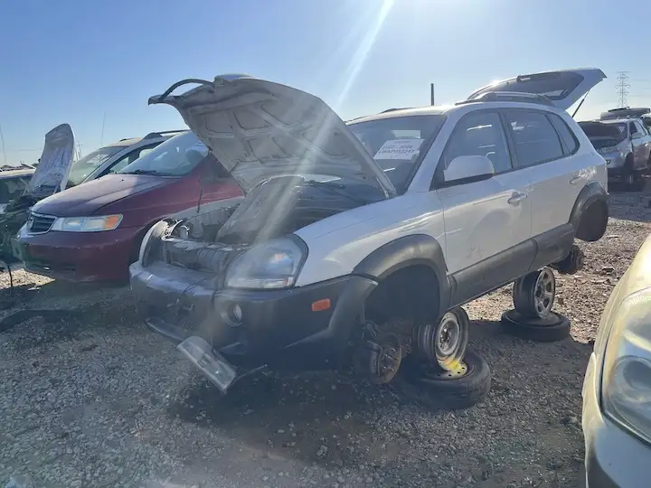 Photo of 2005 Hyundai Tucson