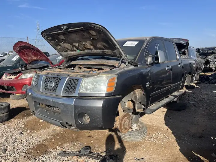 Photo of 2004 Nissan Titan