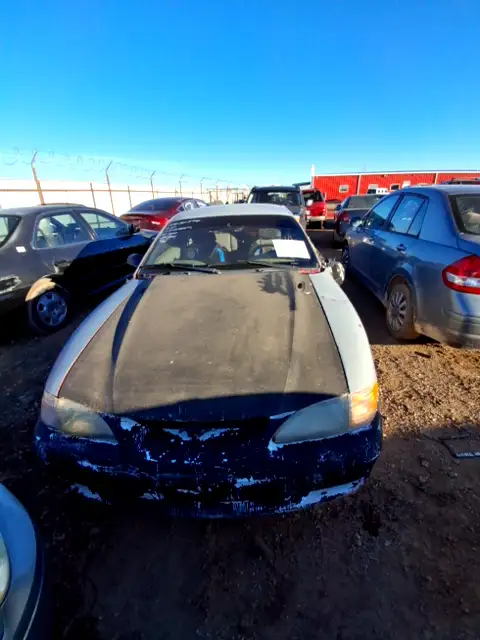 Photo of 1998 Ford Mustang
