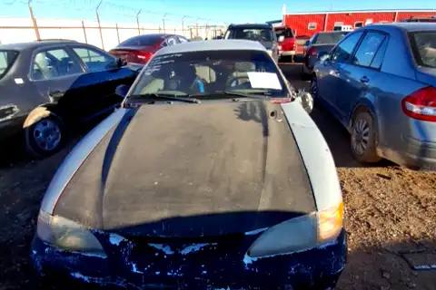 Photo of 1998 Ford Mustang