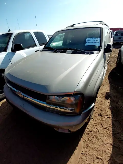Photo of 2003 Chevrolet Trailblazer