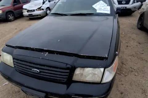 Photo of 2011 Ford Crown Victoria