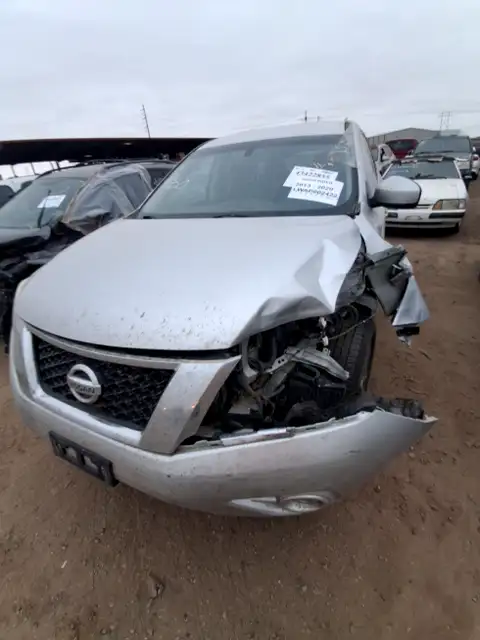 Photo of 2013 Nissan Pathfinder