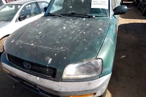 Photo of 1996 Toyota Rav4