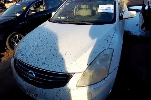 Photo of 2010 Nissan Altima