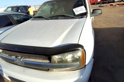 Photo of 2002 Chevrolet Trailblazer