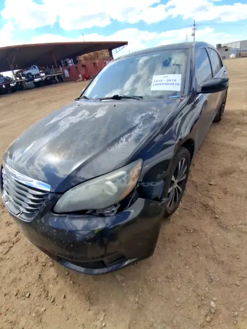 Photo of 2013 Chrysler 200