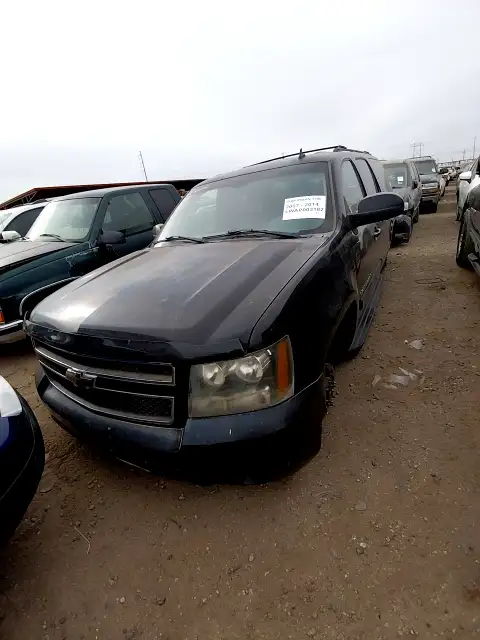 Photo of 2008 Chevrolet Suburban