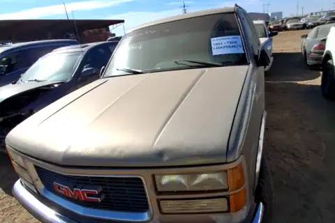 Photo of 1995 Gmc Suburban