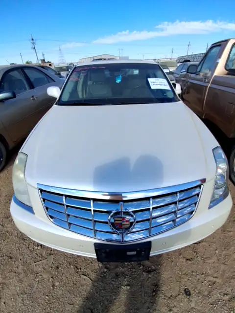 Photo of 2008 Cadillac Dts