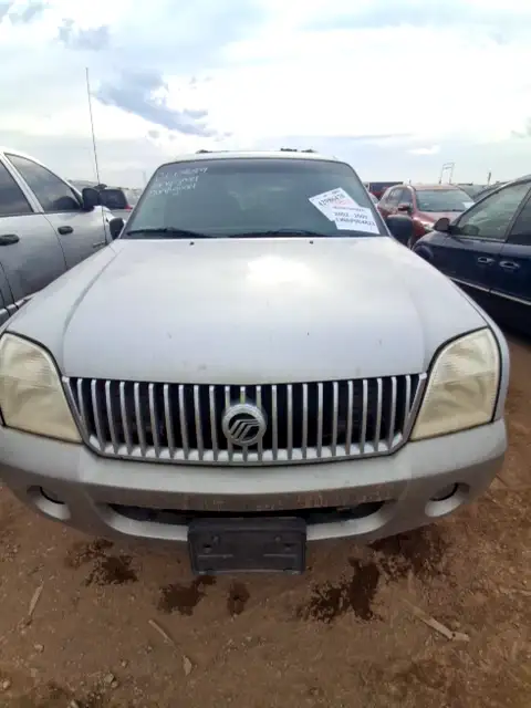 Photo of 2002 Mercury Mountaineer