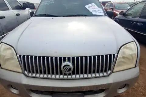 Photo of 2002 Mercury Mountaineer